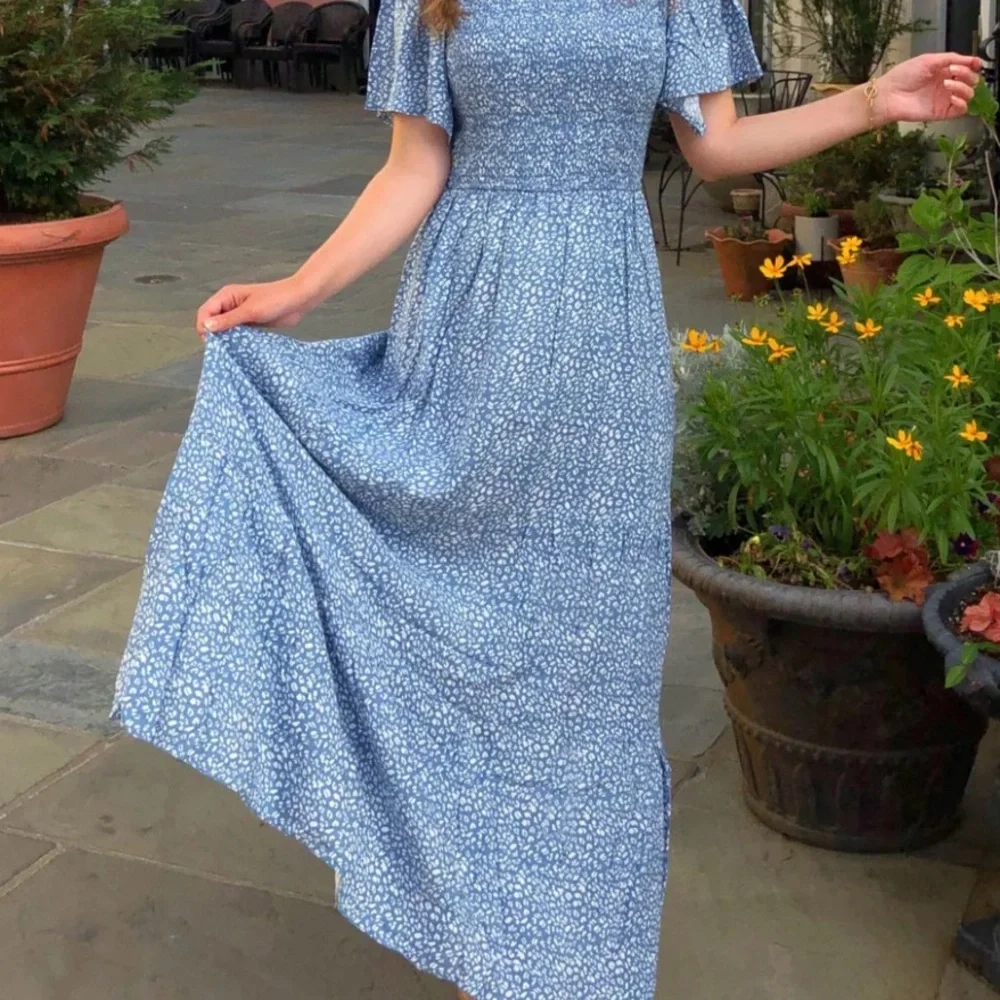Floral Print Maxi Dress Short Sleeve Flowy Perfect For Summer - Picture 1 of 10